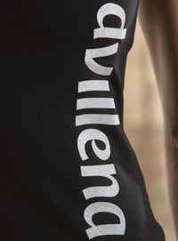 DVILLENA Shirt logo